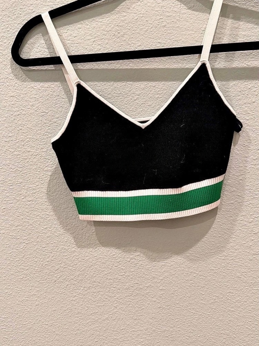 alice + olivia Color Block Crop Top in Black & Green Like New